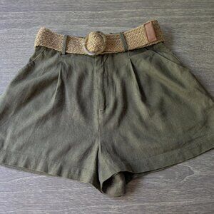 Classic Linen Shorts